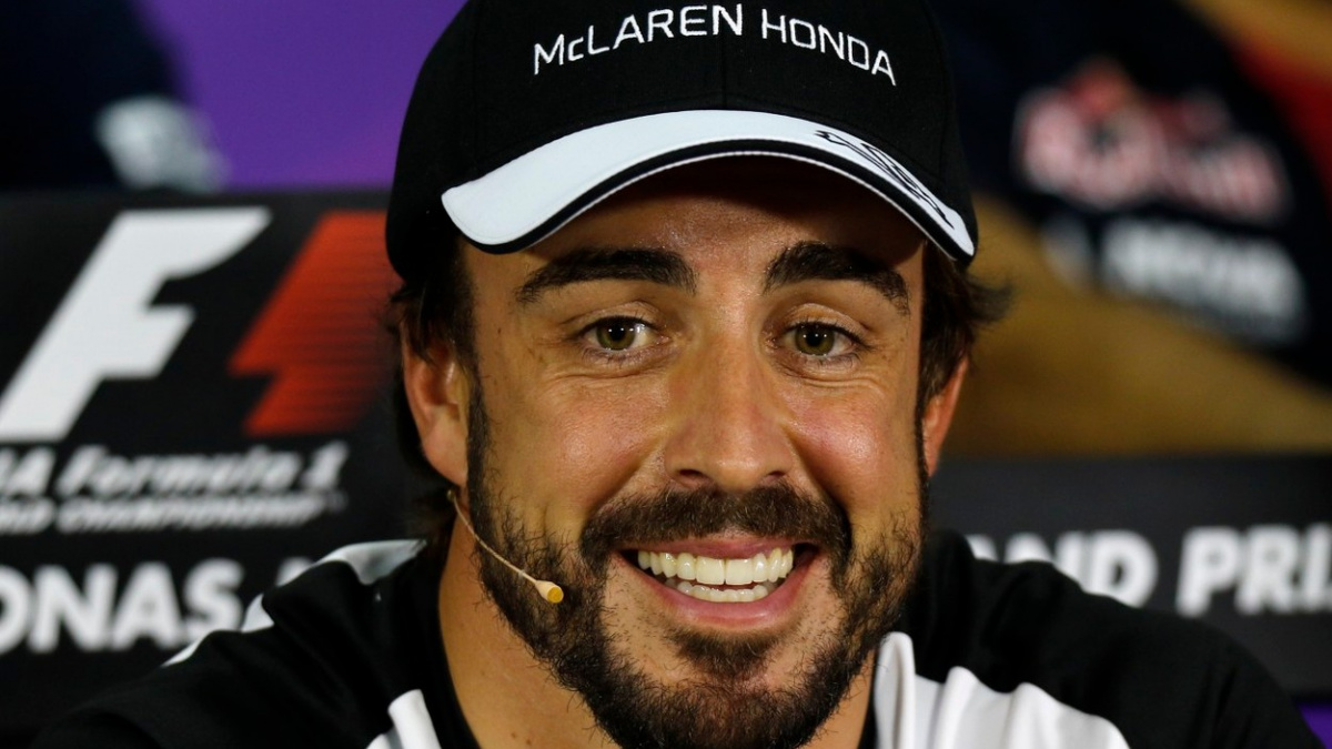 Fernando Alonso bere nejvíc, téměř miliardu ročně
