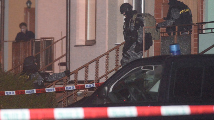 Jinak to prý nešlo. Policie při zásahu v Družbě nechybovala