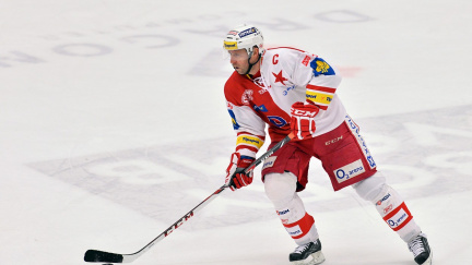 Hokejisté Slavie mají střevní potíže, do barážového utkání ale nastoupit musí