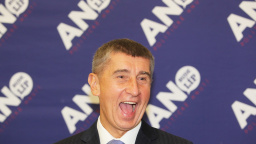 ANO dluží Babišovi 65 milionů korun. Ten si to ošéfoval