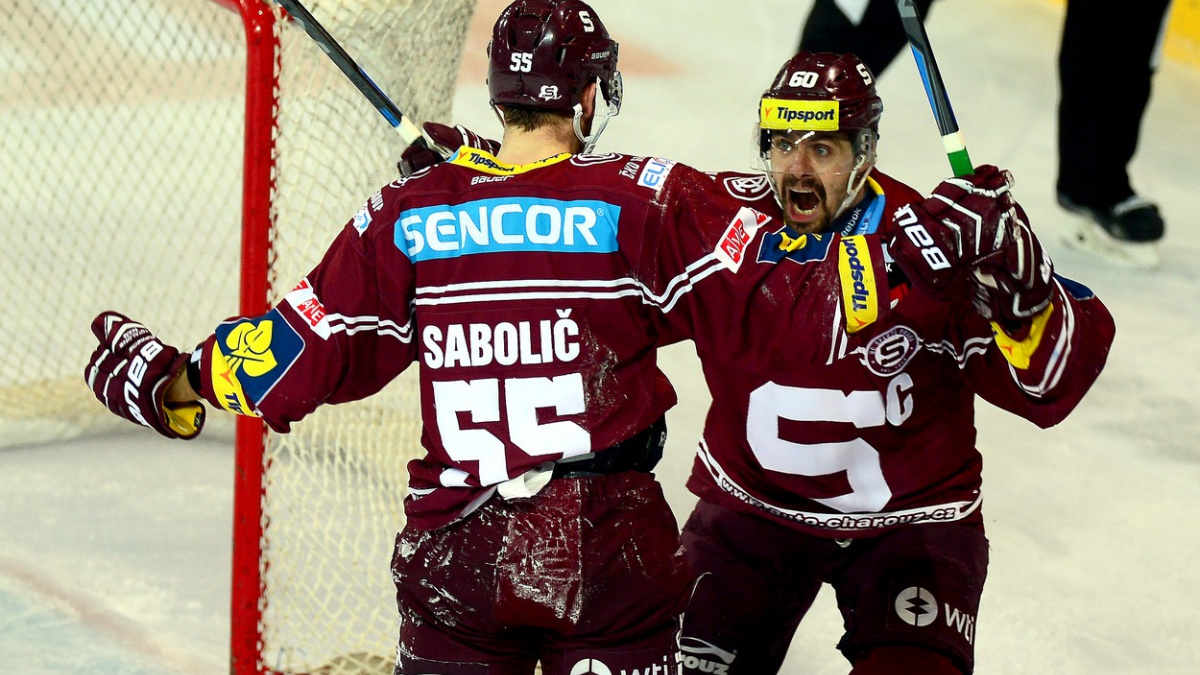 Třinec poprvé zaváhal. Sparta snížila stav série na 1:2