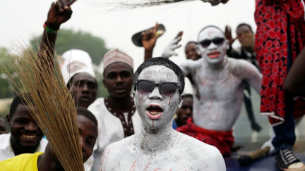 Křesťané pomohli k moci muslimskému prezidentovi. Zachrání Nigérii?