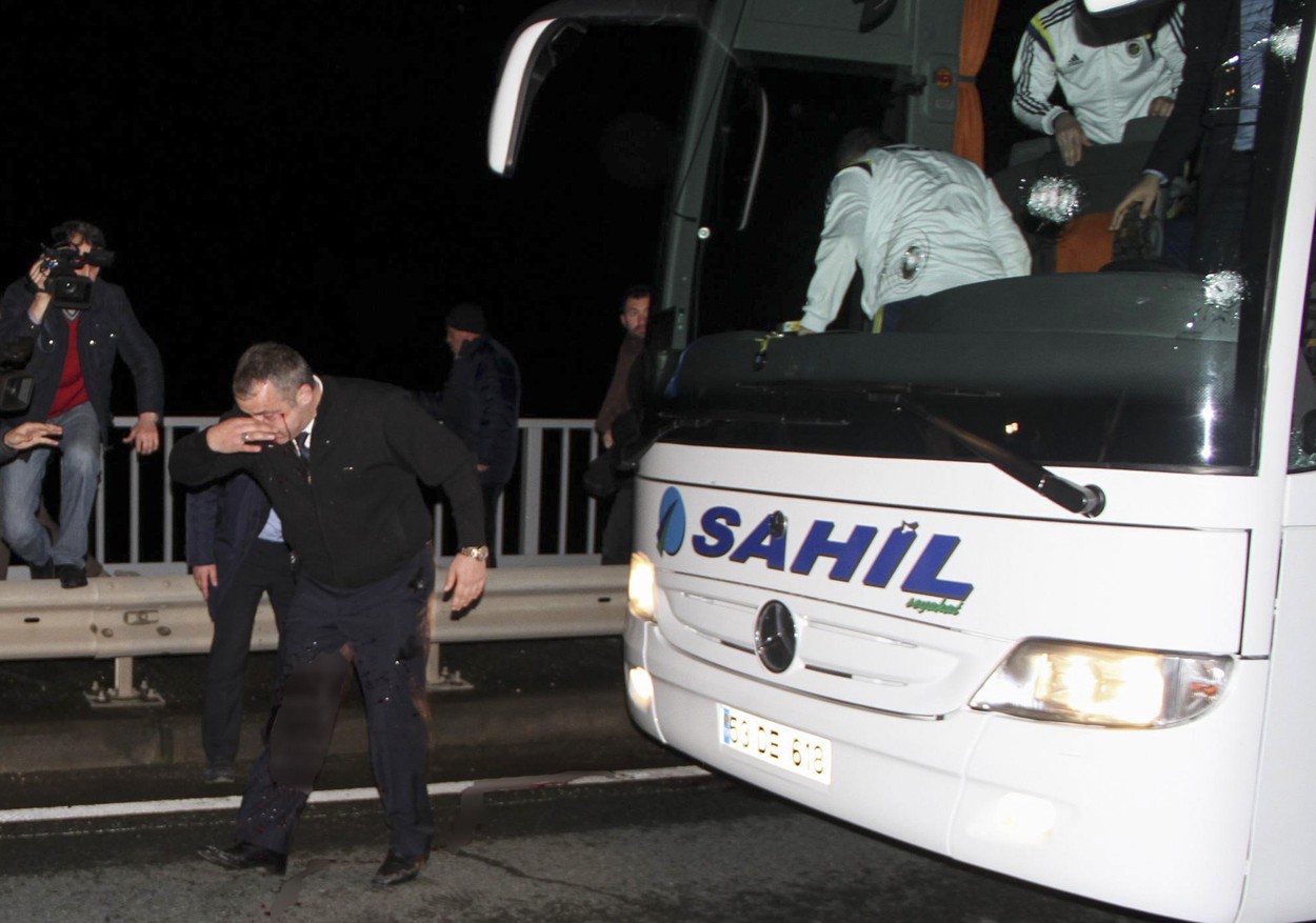 Po střelbě na autobus Fenerbahce Istanbul byla přerušena turecká liga