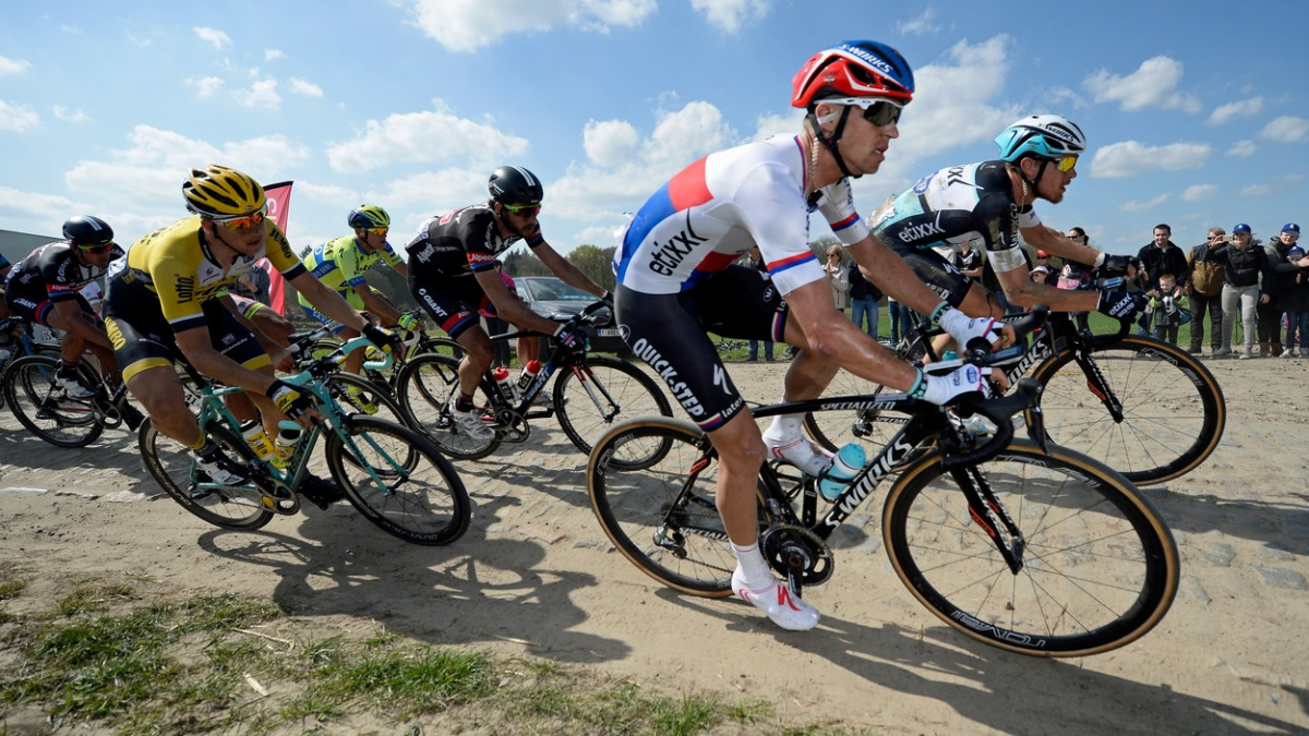 Štybar si dojel do Roubaix pro druhé místo!