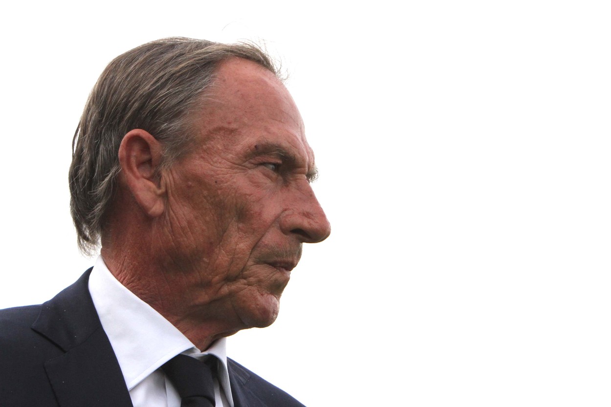 Fanoušci zbili hráče a trenér Zeman v Itálii skončil