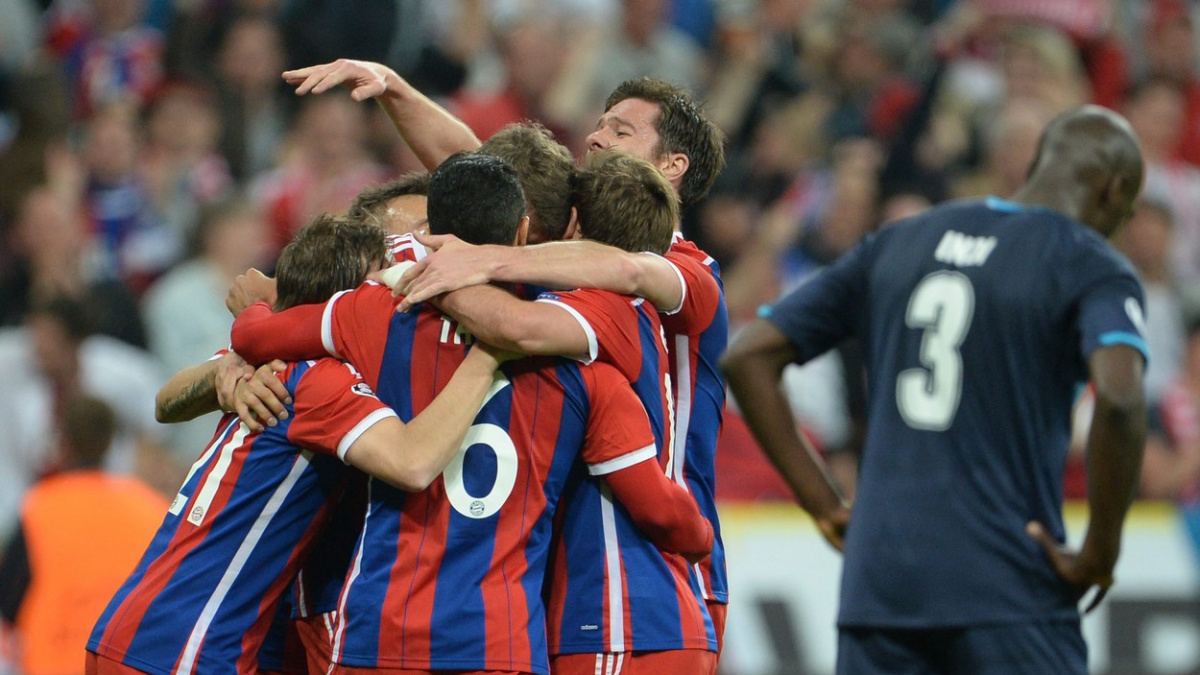 V Mnichově se podávalo portské. Barcelonu podržel Neymar