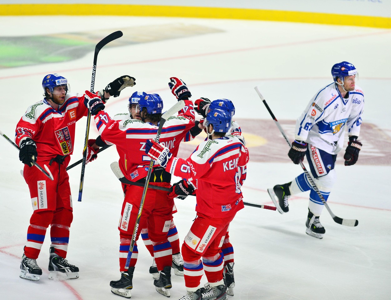 Aktualizováno: Znojmo vidělo výhru nad Finy 4:1, prosadily se posily z NHL