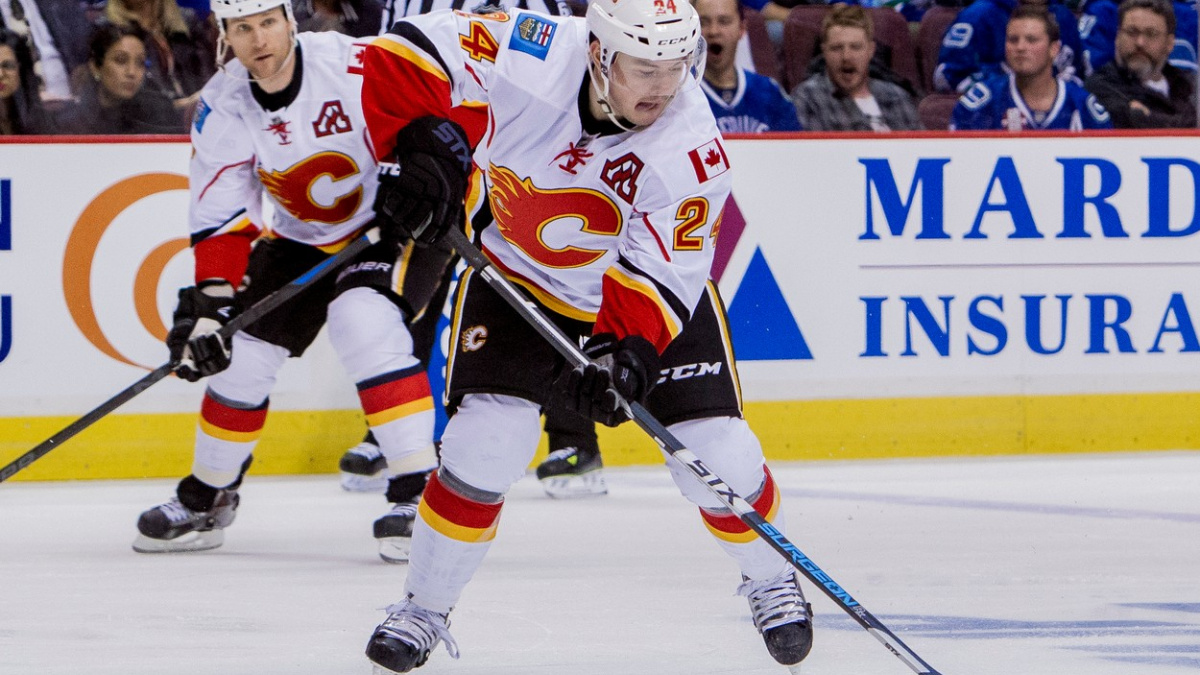 Hudler hlavním strůjcem výhry Calgary. Mrázek opět čaroval
