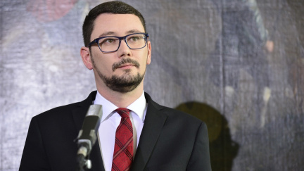 Ovčáček musí najít Peroutkův text do konce června