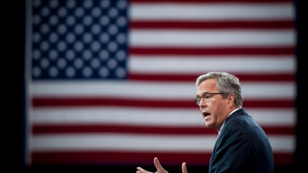 Jestřáb Jeb poletí do Evropy. Proč nepřistane v Česku?