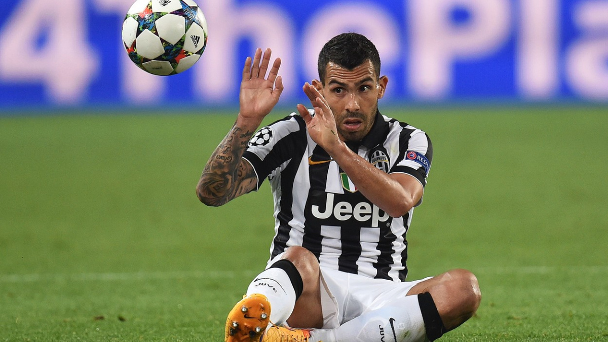 Fotbalista Tevéz je rychlý nejen na trávníku