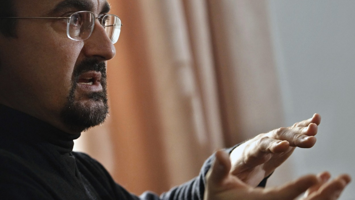 Místo inovací se u nás budou podporovat hloupé kšefty, říká biolog k biopalivům