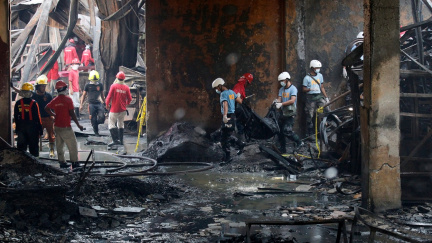 Požár ve filipínské továrně na obuv si vyžádal 72 obětí na životech