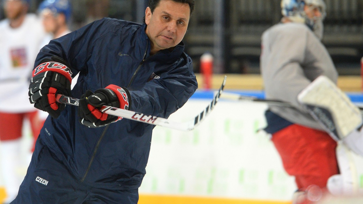 Růžička povede Piráty z Chomutova, smlouvu podepsal na deset let