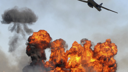 Syrské letectvo při náletech zabilo 300 členů IS v provincii Idlíb