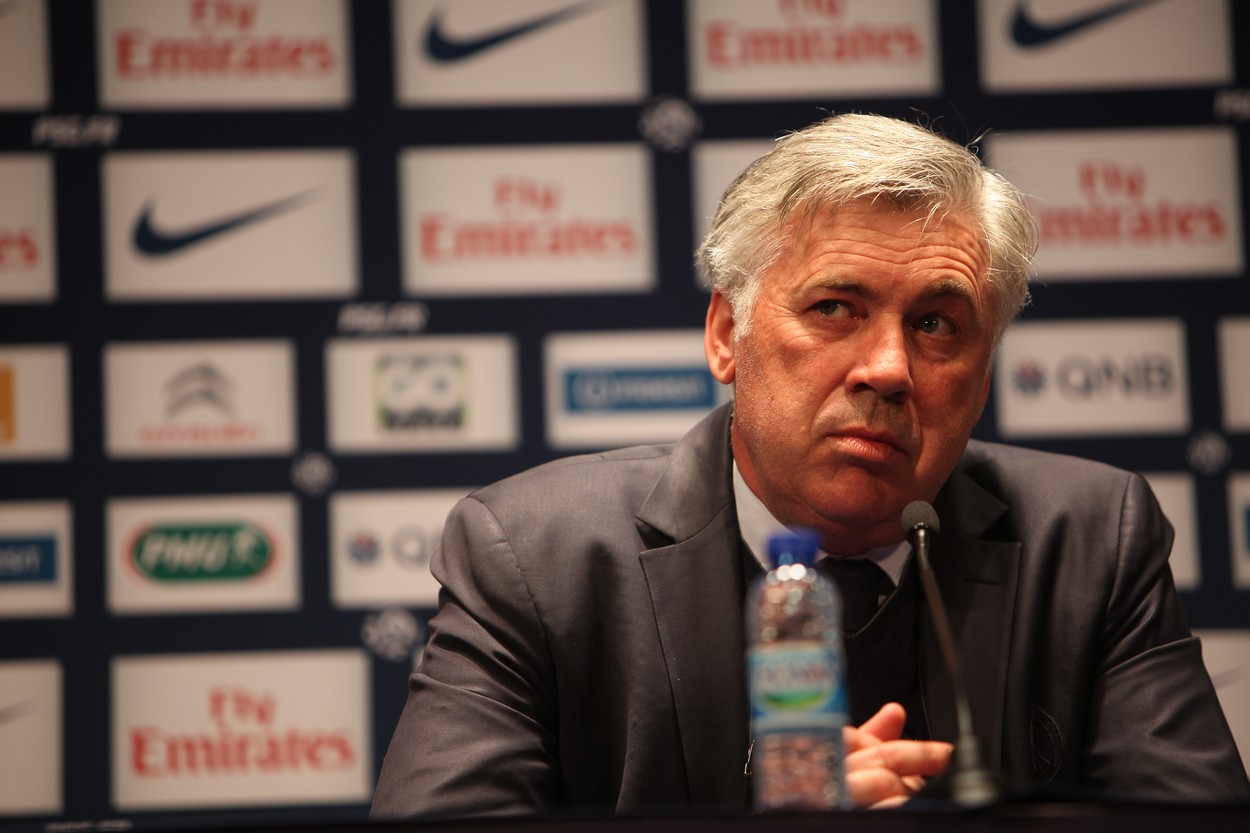 Ani jedna trofej? Musíme se rozloučit, Carlo…