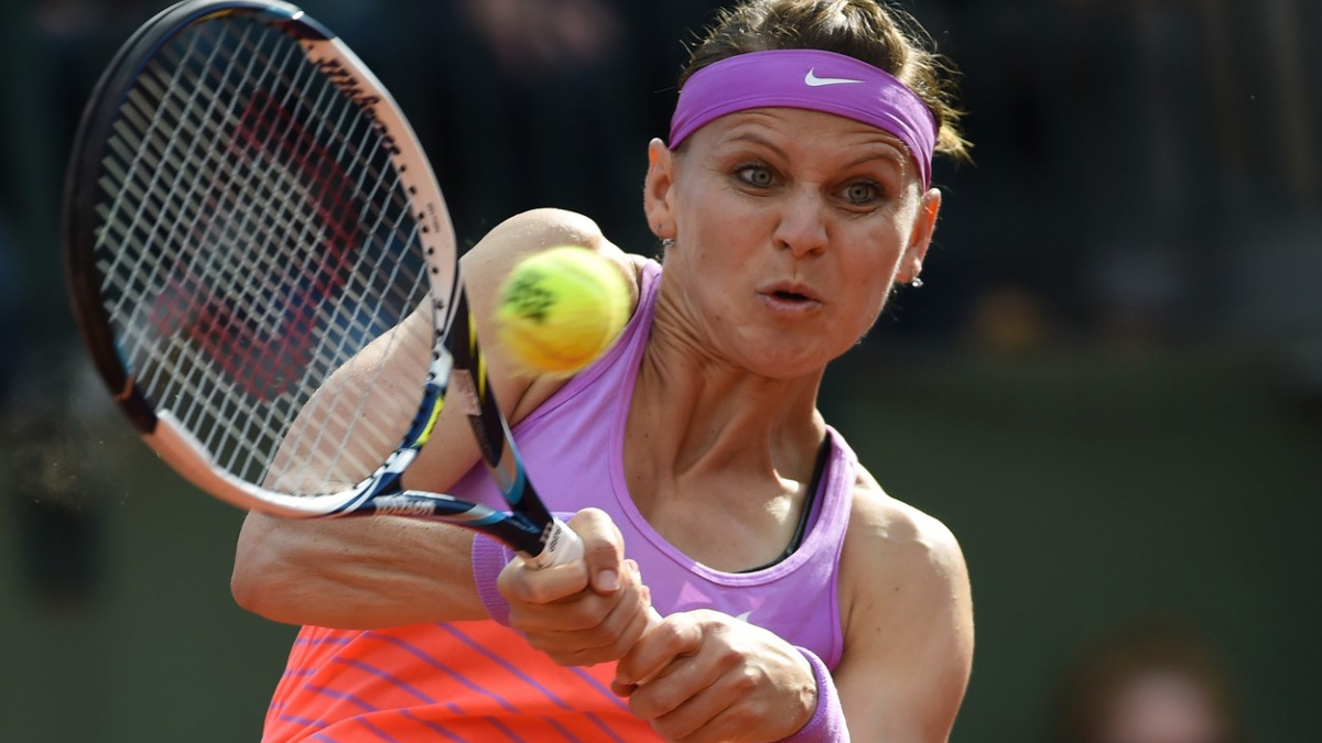 Pohodový postup, Šafářová si pohrála s Japonkou Naraovou. Dál jde i Rosol