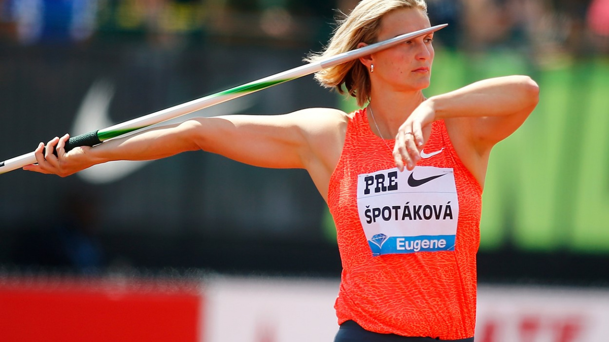 Špotáková se na začátku sezony hledá, v Eugene skončila pátá