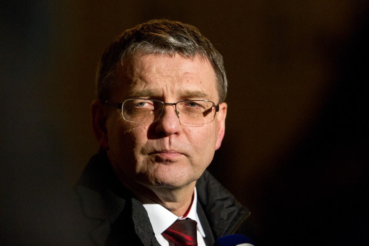 Zaorálek chce po ruském velvyslanci vysvětlení seznamu a filmu o Srpnu 68