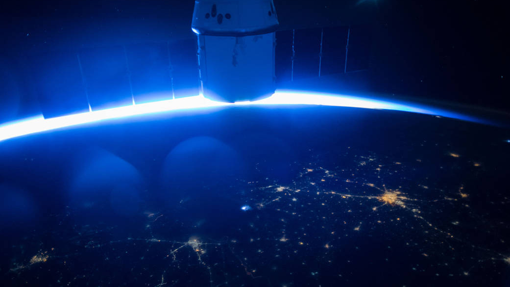 Sojuz parkující u ISS samovolně nastartoval a vychýlil stanici z polohy