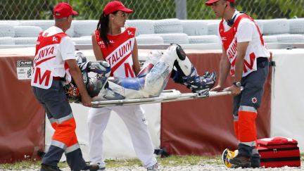 Aktualizováno: Abraham má dráty v noze, na start v Barceloně jej nepustili