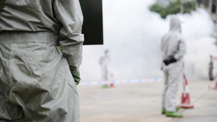 Česko čeká éra strachu, informačních válek a biologického teroru, varuje vláda