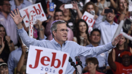 Aktualizováno: Chci být americký prezident, prohlásili shodně Jeb Bush i Donald Trump