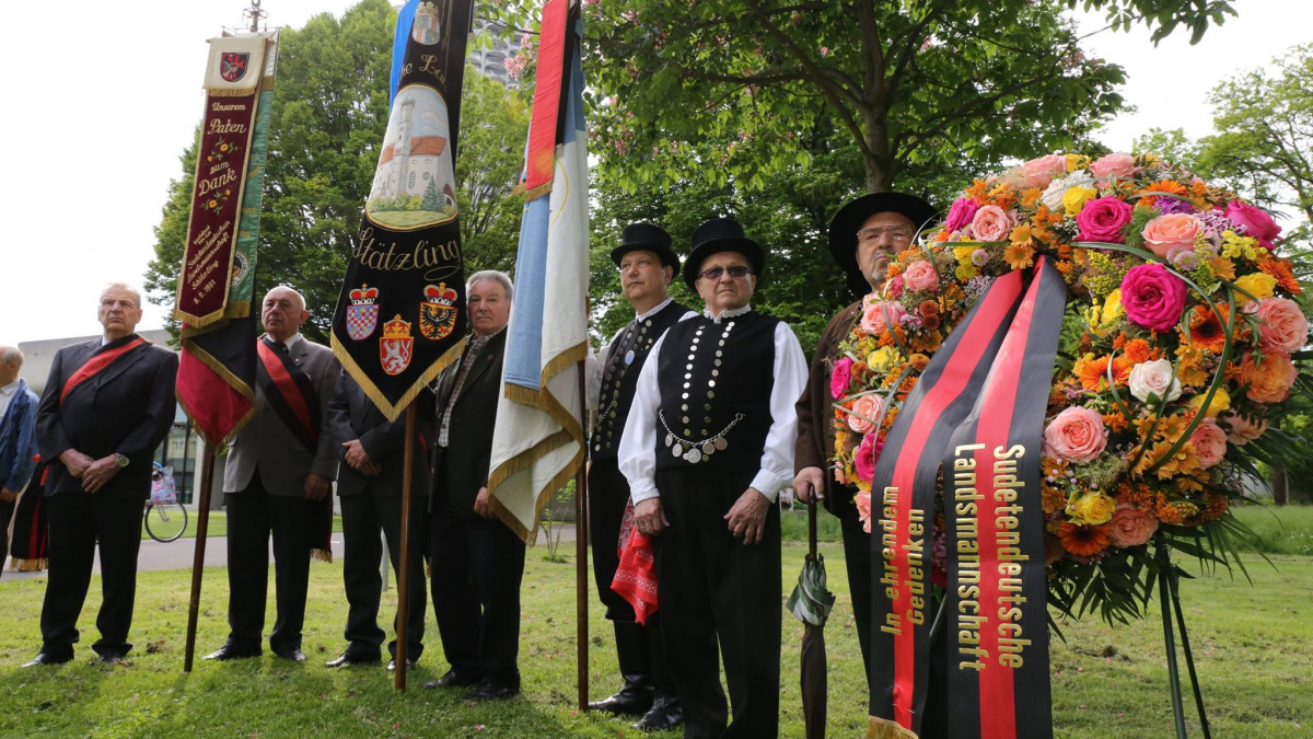 Sudetští Němci prý škrtli požadavek na vrácení majetku ze stanov neoprávněně
