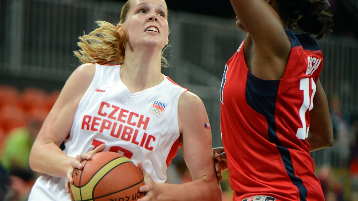 Češky rozhodly drama s Běloruskami za zvuků klaksonu. Prostřílí se do čtvrtfinále?