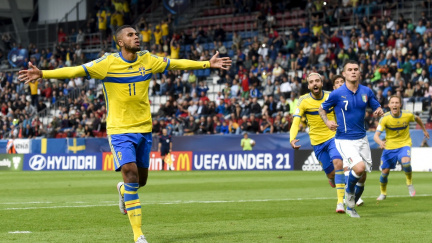 Aktualizováno: Švédští mladíci otočili zápas s Italy a slaví překvapivou výhru 2:1