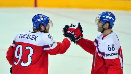 Aktualizováno: Jágr letos až druhý. Zlatou hokejku získal poprvé v kariéře Voráček