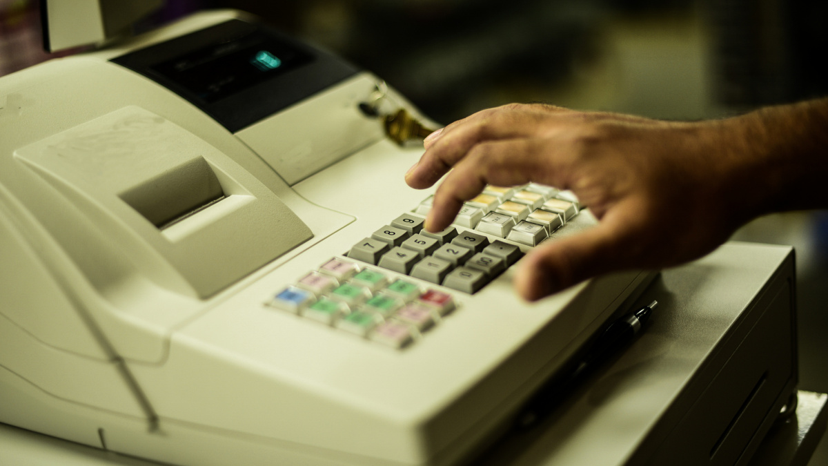 Jak funguje elektronická evidence tržeb: Sledování v režimu 24/7