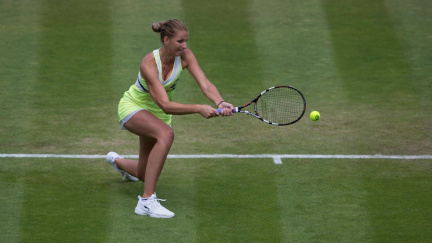 Aktualizováno: Plíšková a Šafářová jdou po třísetových bitvách ve Wimbledonu dál