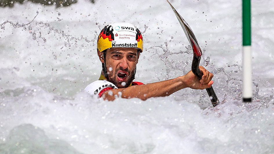 Čeští fanoušci jsou lepší než němečtí, říká Hannes Aigner