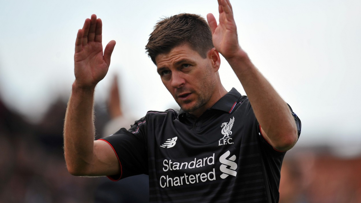 Fotbalista Steven Gerrard pozval v Los Angeles fanoušky na pivo