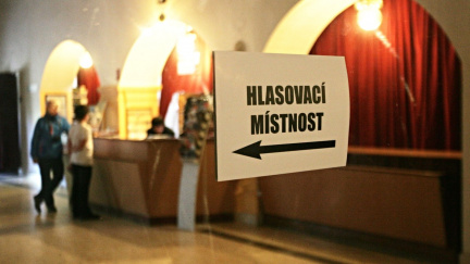 Aktualizováno: K vypsání referenda by mohlo stačit čtvrt milionu podpisů