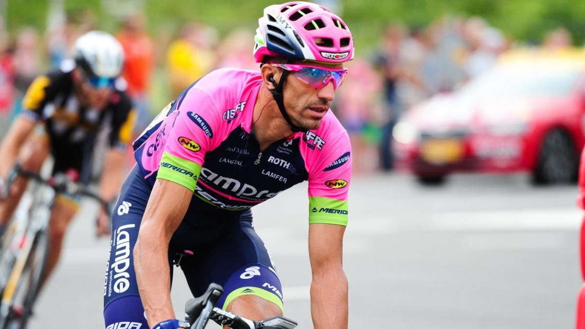 Saganovi není vítězství souzeno, popáté dojel druhý. Vyhrál Španěl Plaza