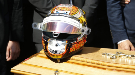 Sbohem, malý princi. V Nice se konalo poslední rozloučení s Julesem Bianchim