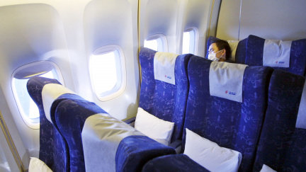 Drama na palubě: Žhář chtěl v letadle rozdělat oheň