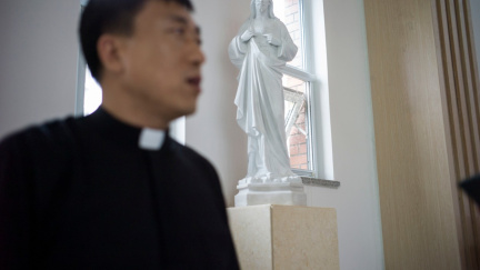 Dvojí tvář čínského křesťanství: 'Komunistická církev' a katoličtí disidenti