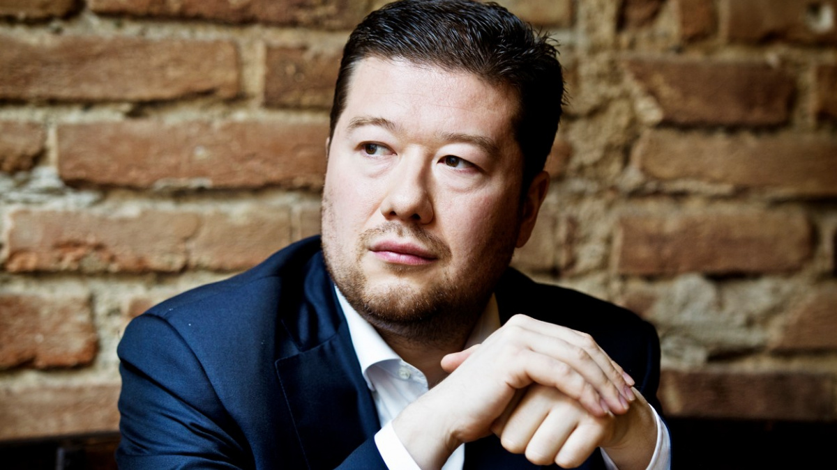 Okamura zase vládne. Zvolili ho předsedou jeho nového hnutí