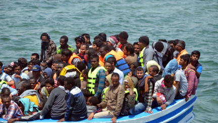 U Libye se potopila další loď s více než 600 uprchlíky