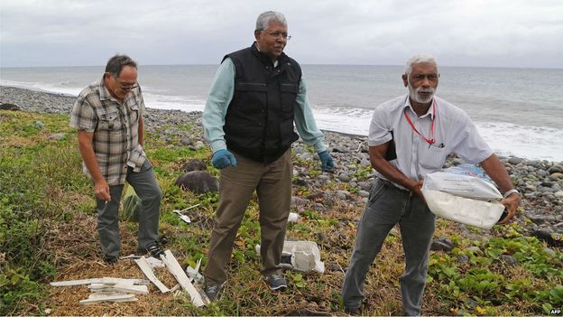 Malajsie hlásí nalezení dalších trosek letu MH370. Nikdo jí nevěří