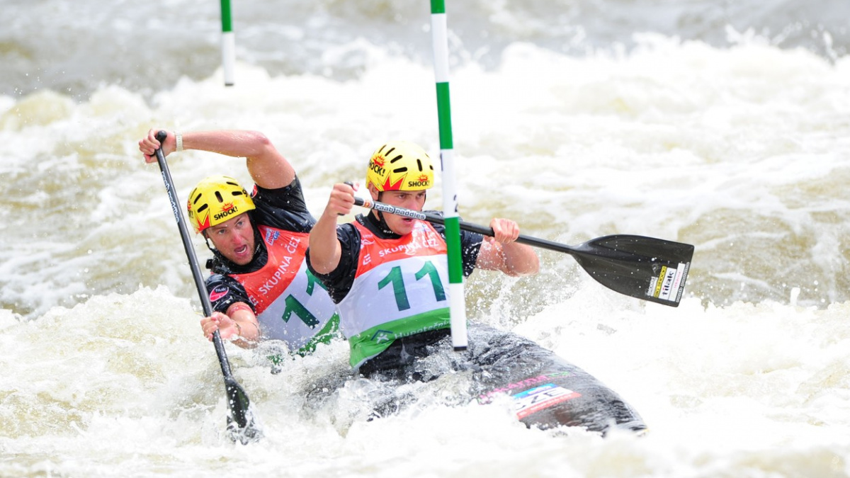 'Brambory' pro českou deblkanoi, Hilgertové uniklo finále o dvě setiny