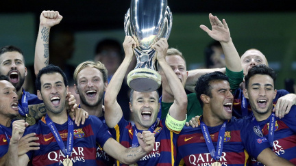 Sevilla obrat nedokonala a Superpohár patří Barceloně. Nevídanou přestřelku rozhodl Pedro