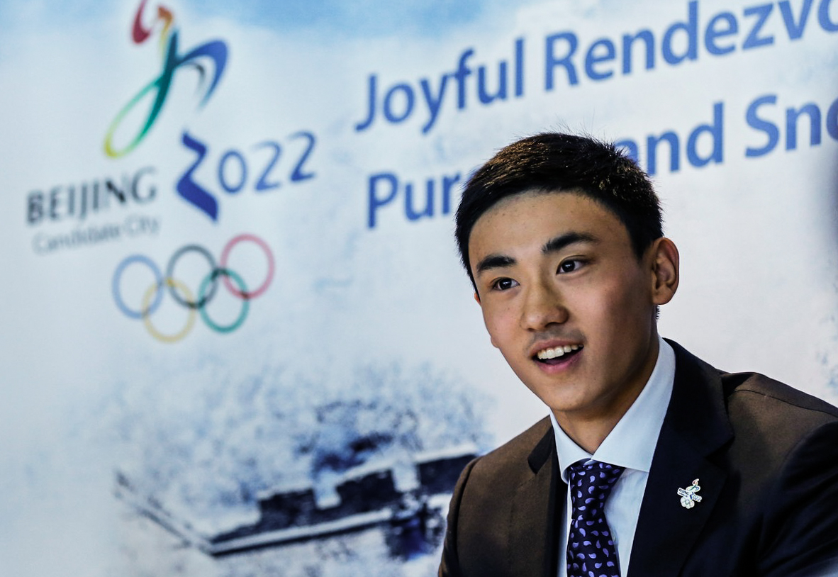 Velký skok pro čínský hokej: Peking má v NHL prvního vyslance