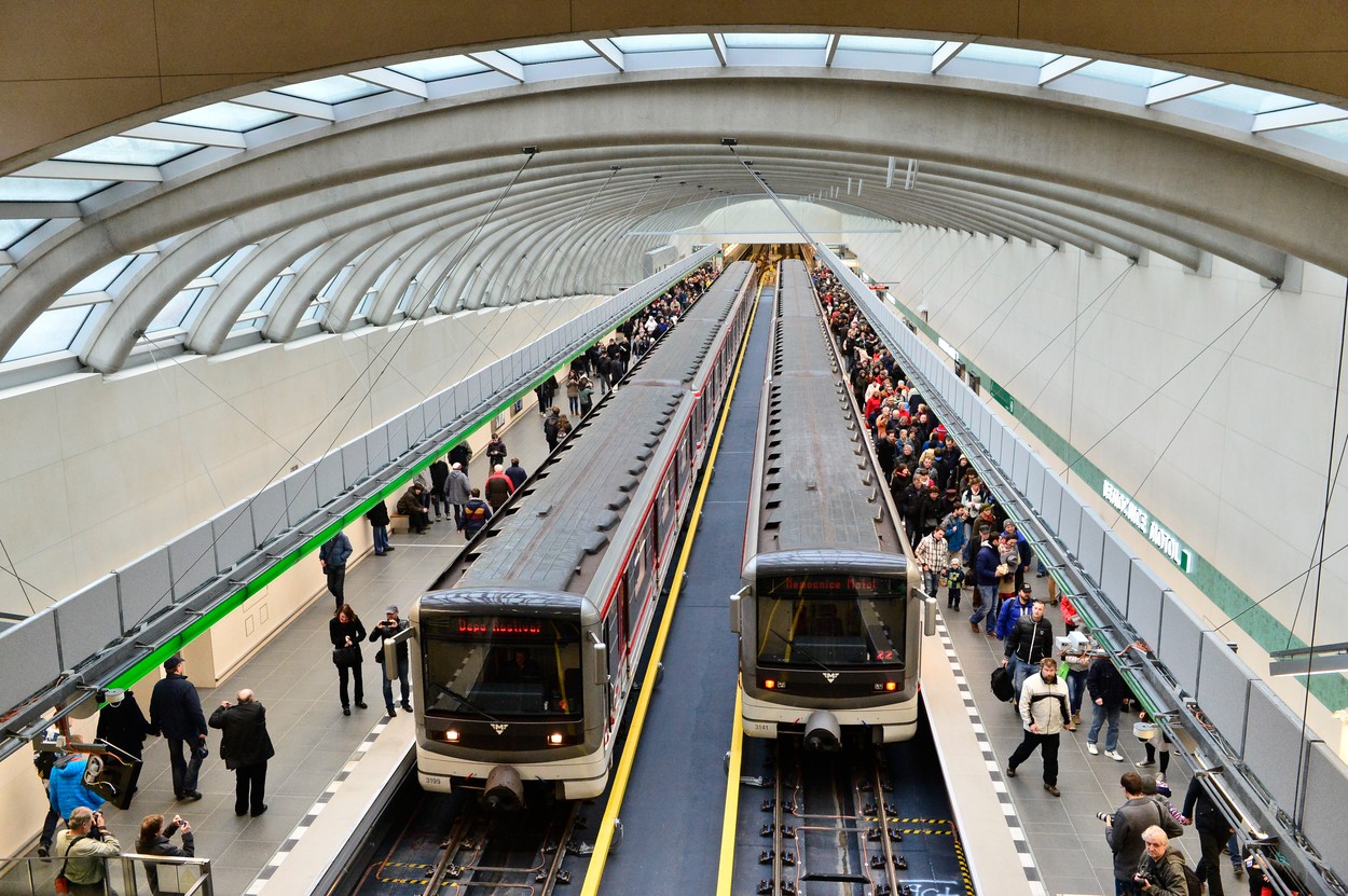 NKÚ neprověřil stavbu úseku metra za 27,1 miliardy. Kvůli zákonu