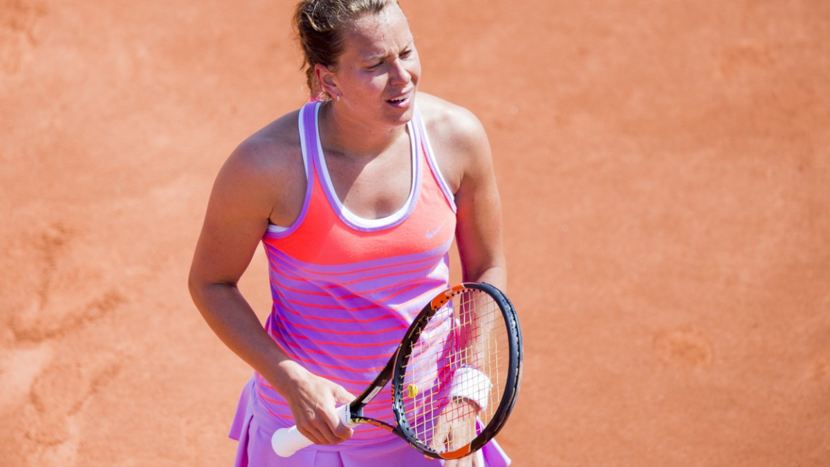 První kolo turnaje v Cincinnati bylo nad síly Strýcové i Hradecké