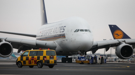 Začal 'výprodej' Řecka. Práva k letištím si koupila německá firma