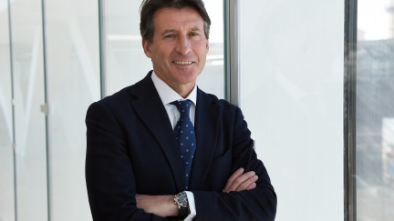 Aktualizováno: Coe porazil Bubku a stal se novým šéfem světové atletiky